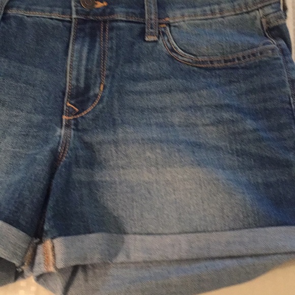 NWOT Old Navy denim shorts size 8 - Picture 6 of 7